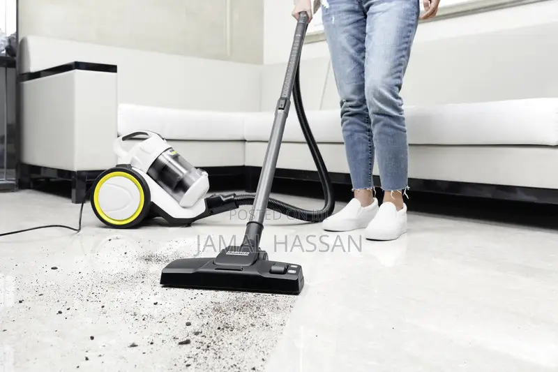 Karcher Vacuum Cleaner VC 3
