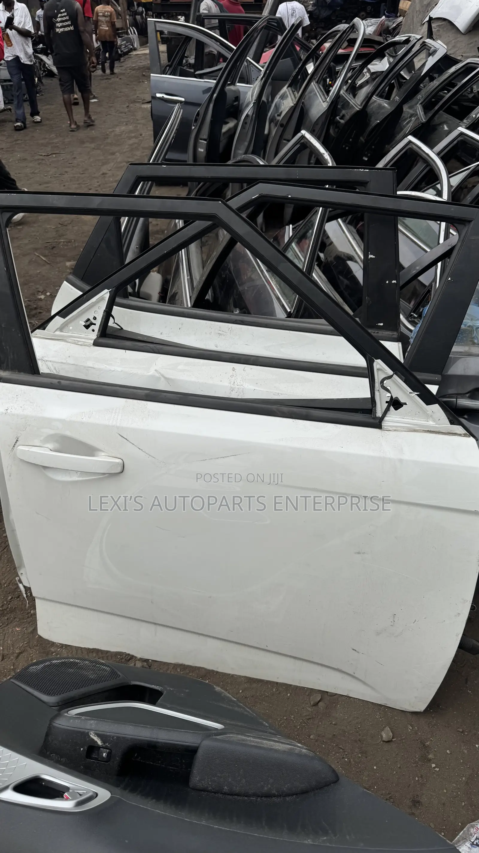Kia Soul 2020,2021,2022,2023,2024 Doors Available