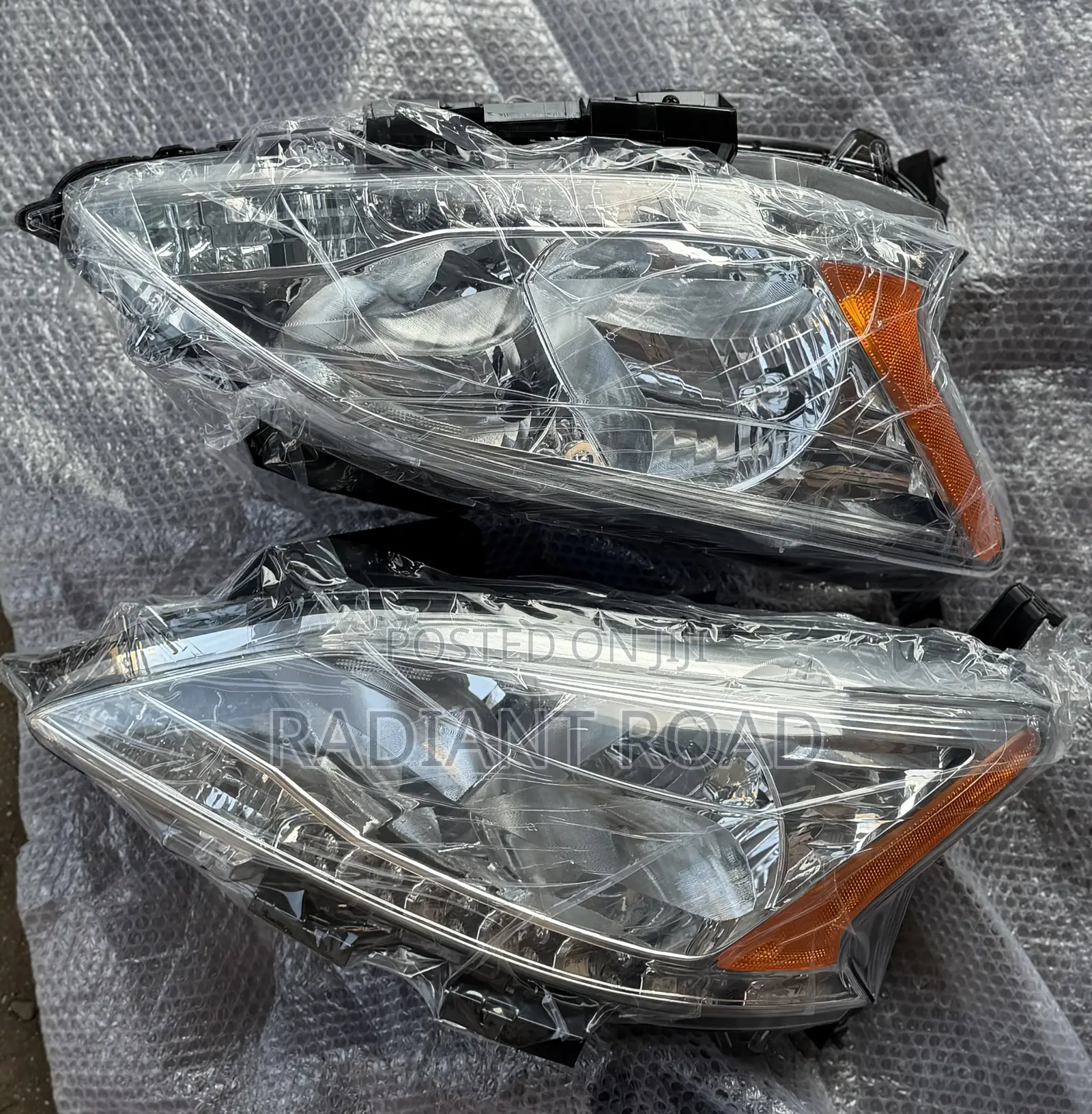 Nissan Sentra 2014 Headlight