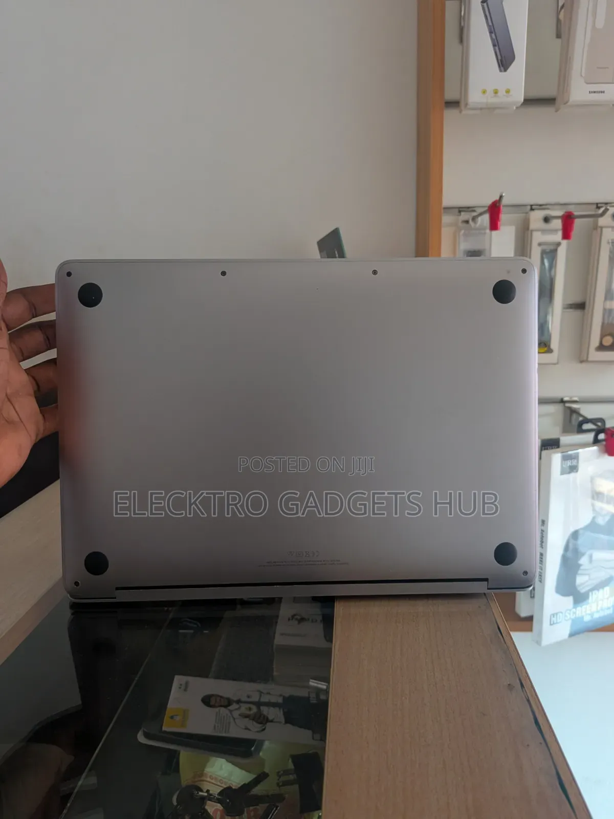 Laptop Apple MacBook Pro 2020 8GB Apple M1 SSD 512GB