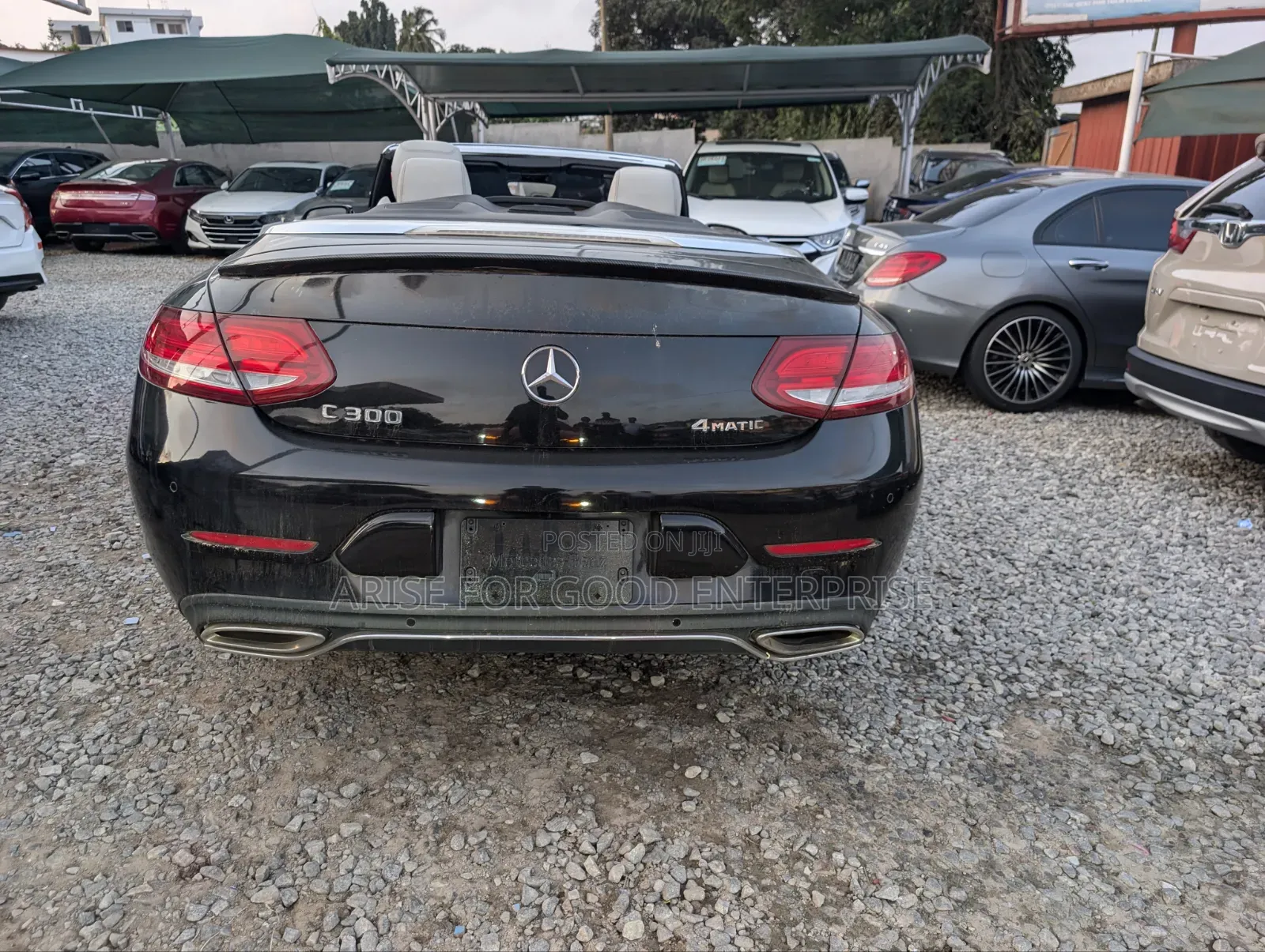 Mercedes-Benz C300 2017 Black