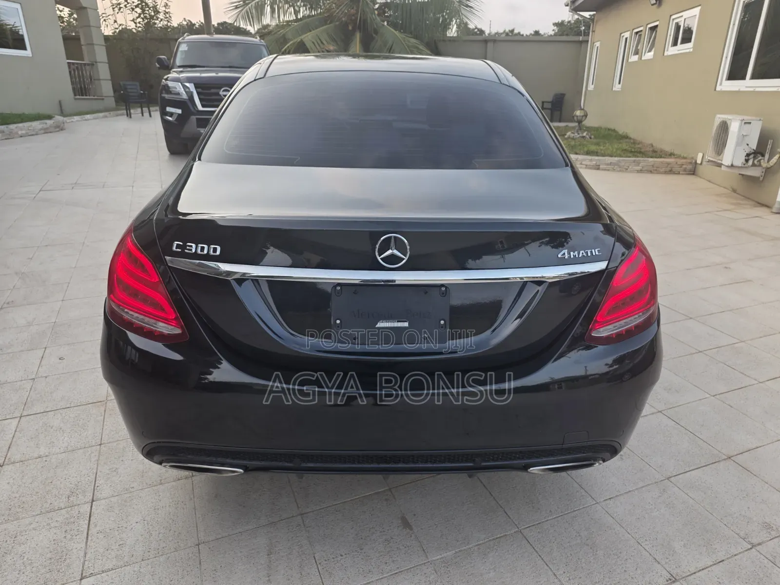 Mercedes-Benz C300 Luxury 4dr AWD 4Matic Sedan (2.0L 4cyl 7A) 2015 Black