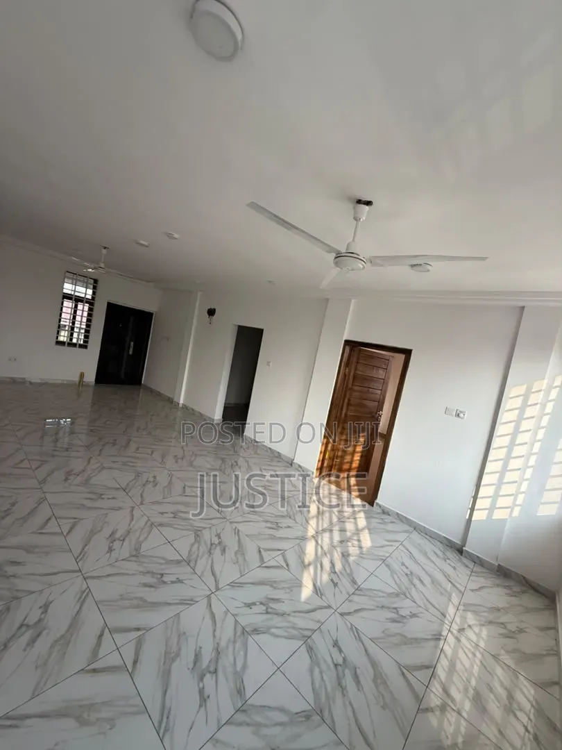 3bdrm Apartment in Odumase Pokuase for rent