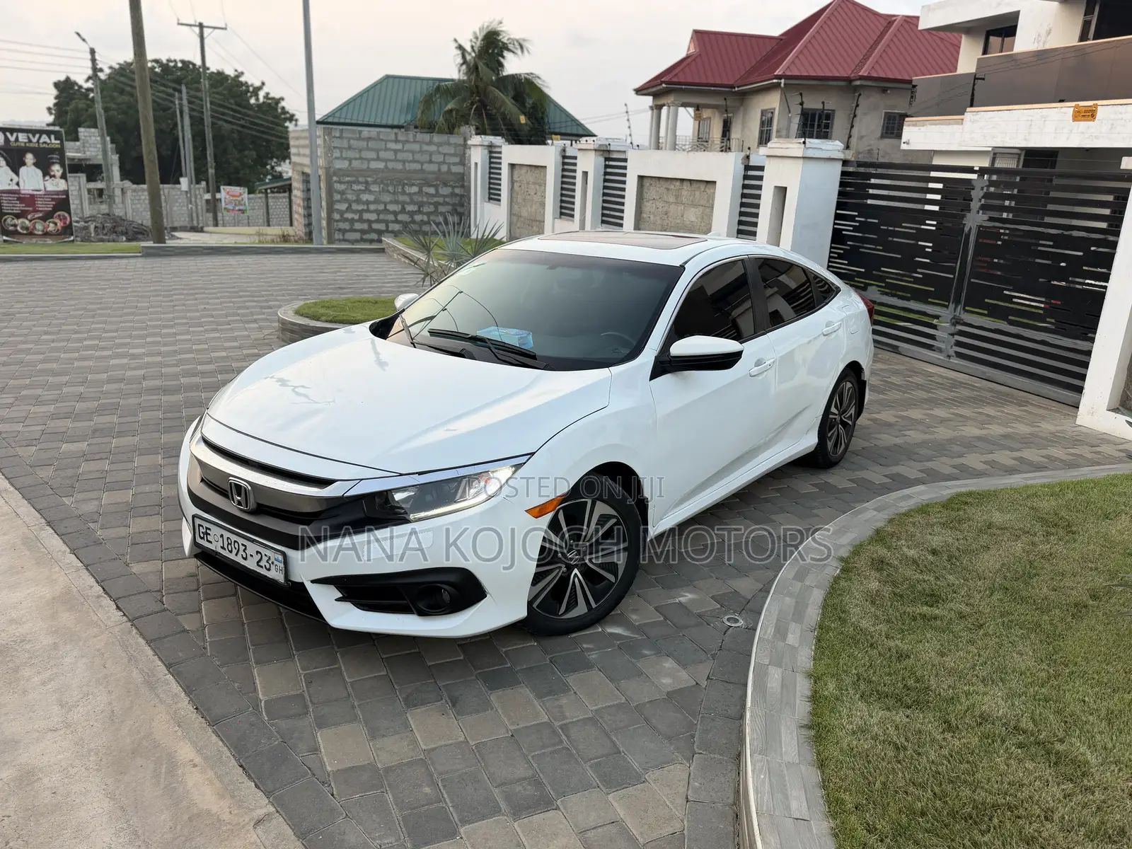 Honda Civic EX-L 4dr Sedan (1.5L 4cyl) 2017 White
