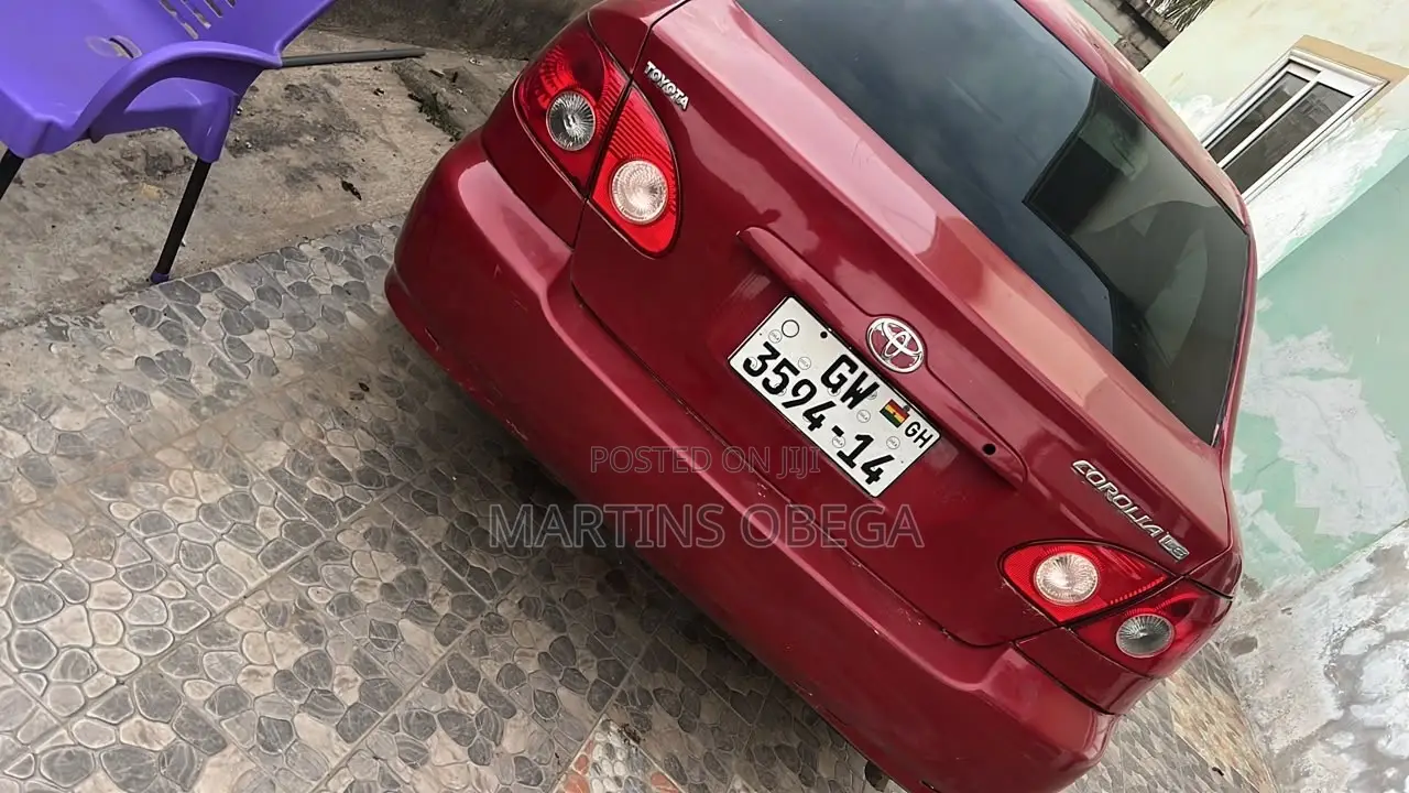 Toyota Corolla LE 2004 Red