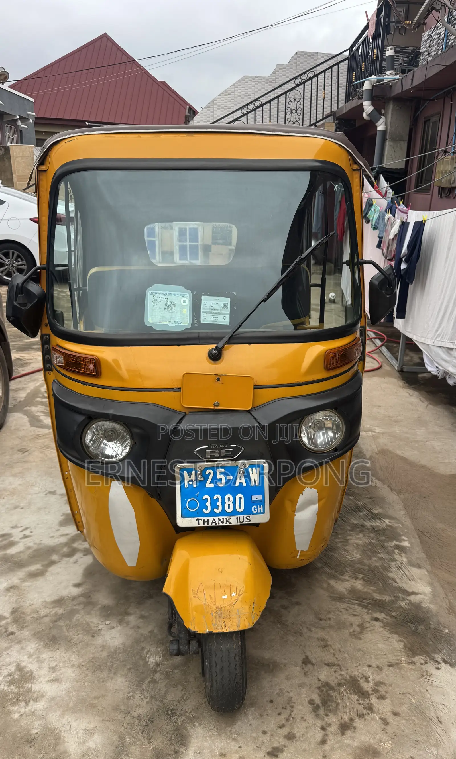 Bajaj RE 2025 Yellow