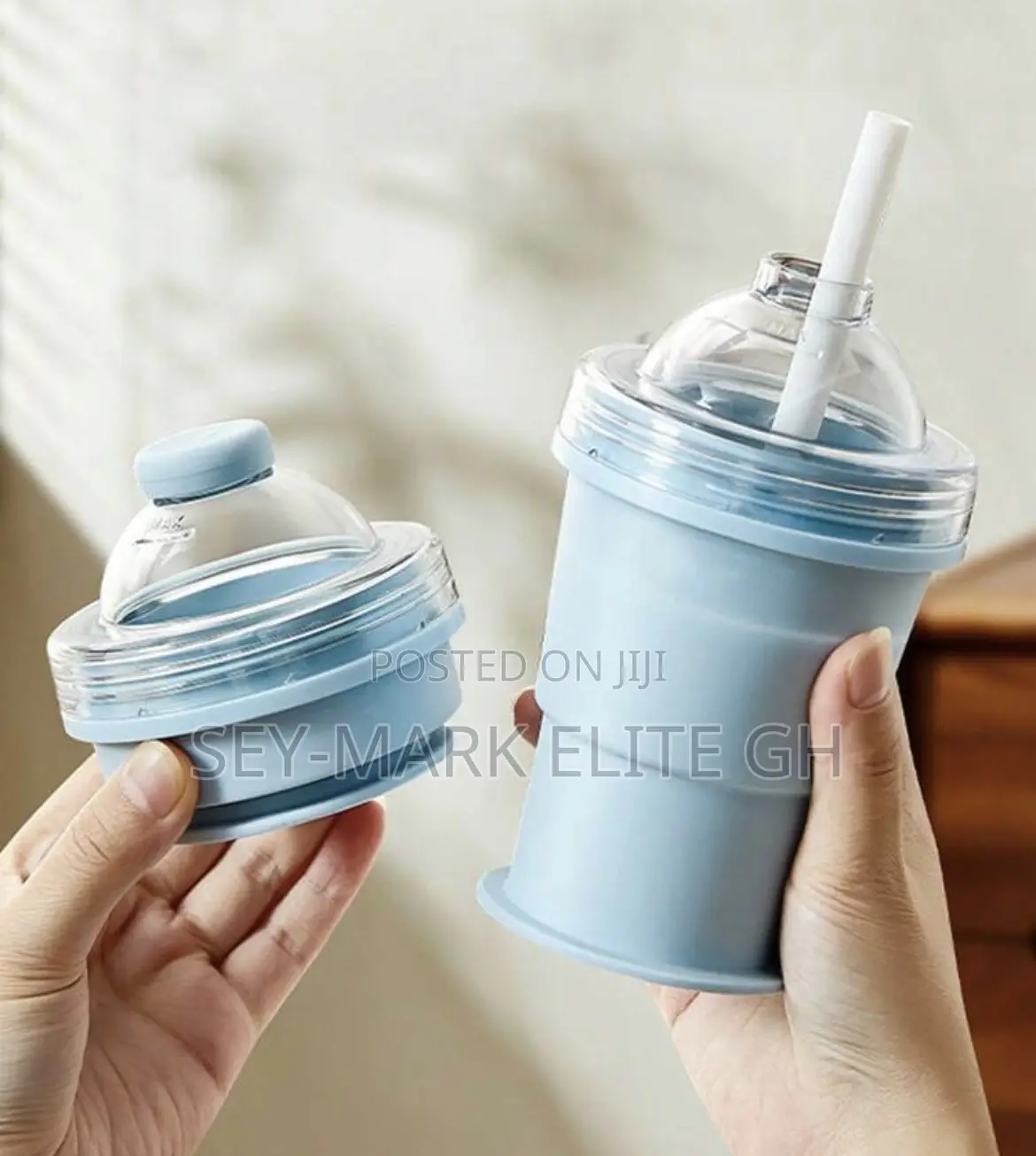 2 in 1 Foldable Silicone Ice Ball Maker Cup With Straw