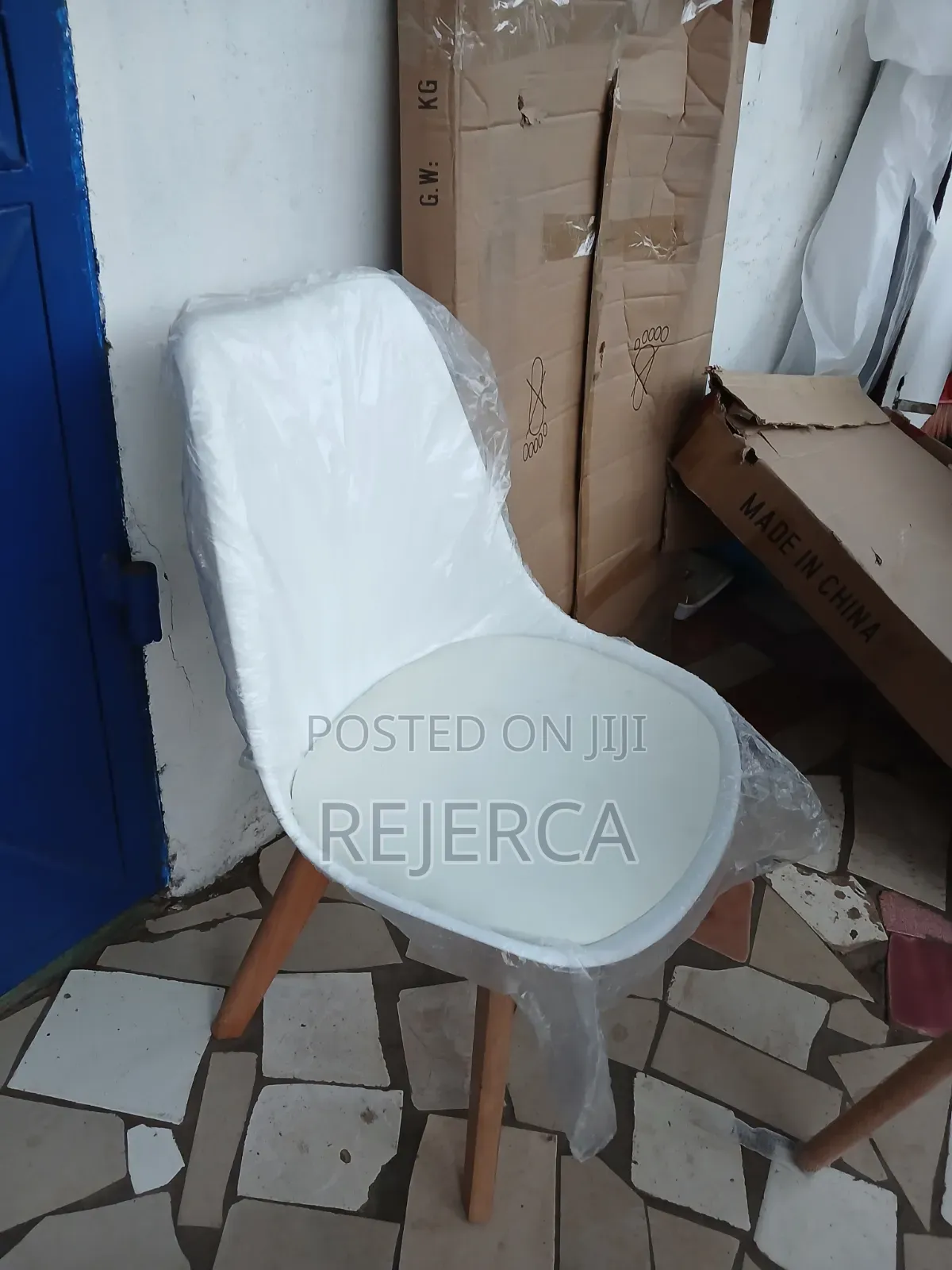 Affordable Brand New Dinning Chair