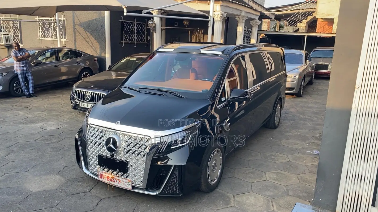 Mercedes-Benz VS680L Maybach 2025 Black