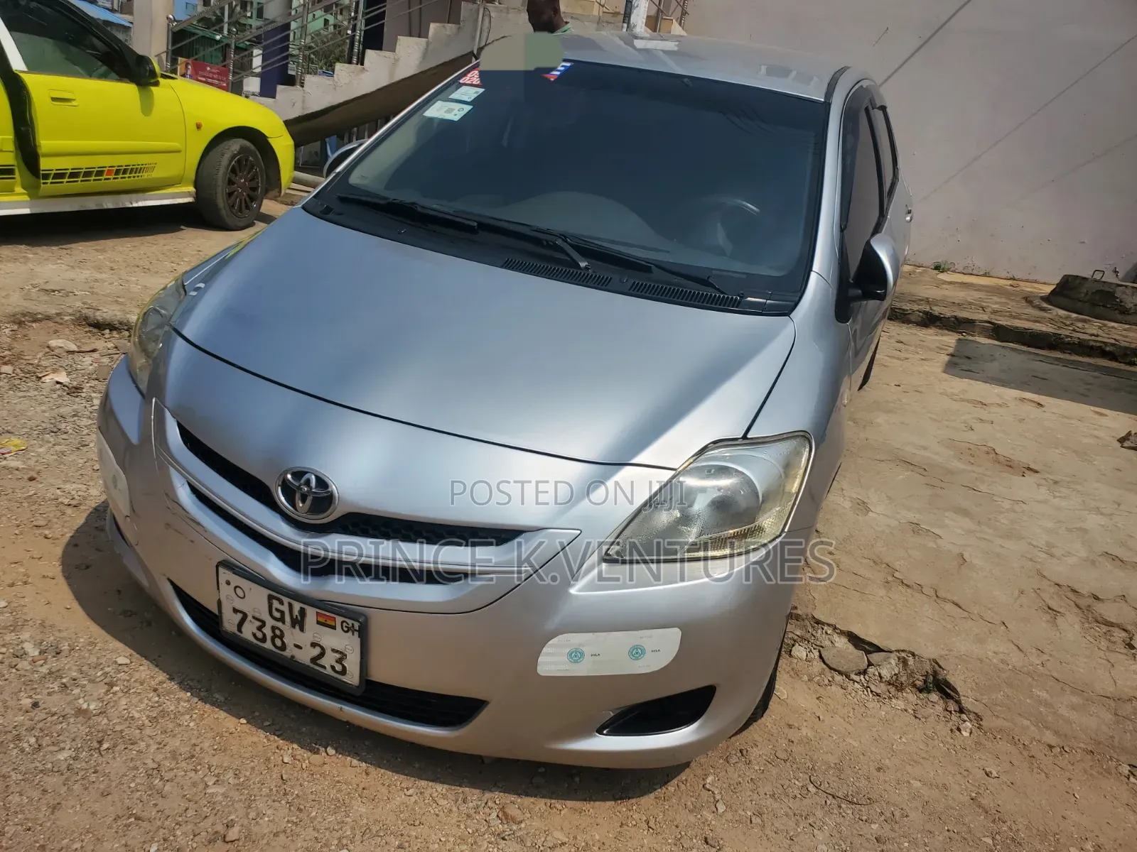 Toyota Belta 2010 Silver