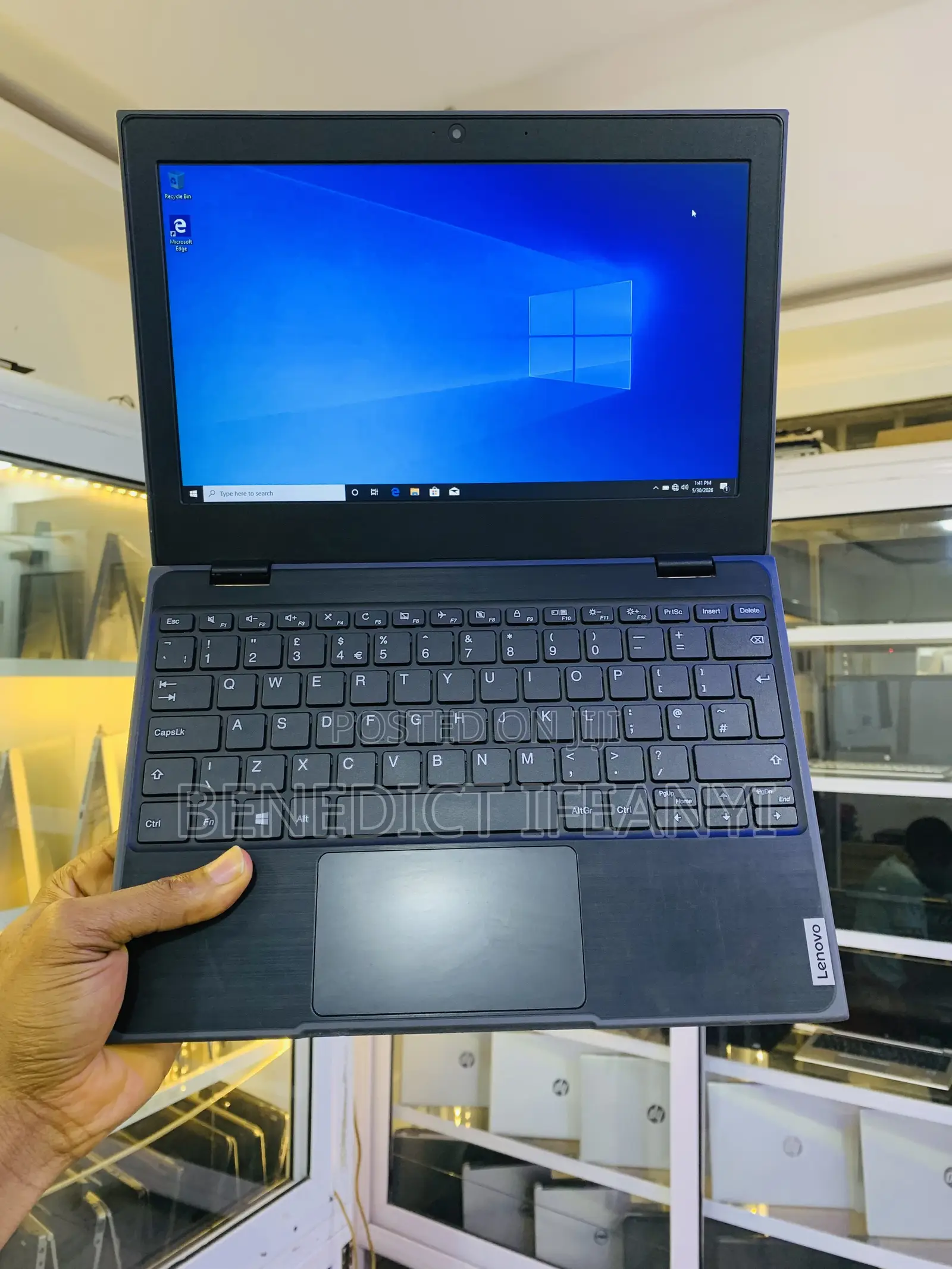 Laptop Lenovo 100e 4GB Intel SSD 60GB