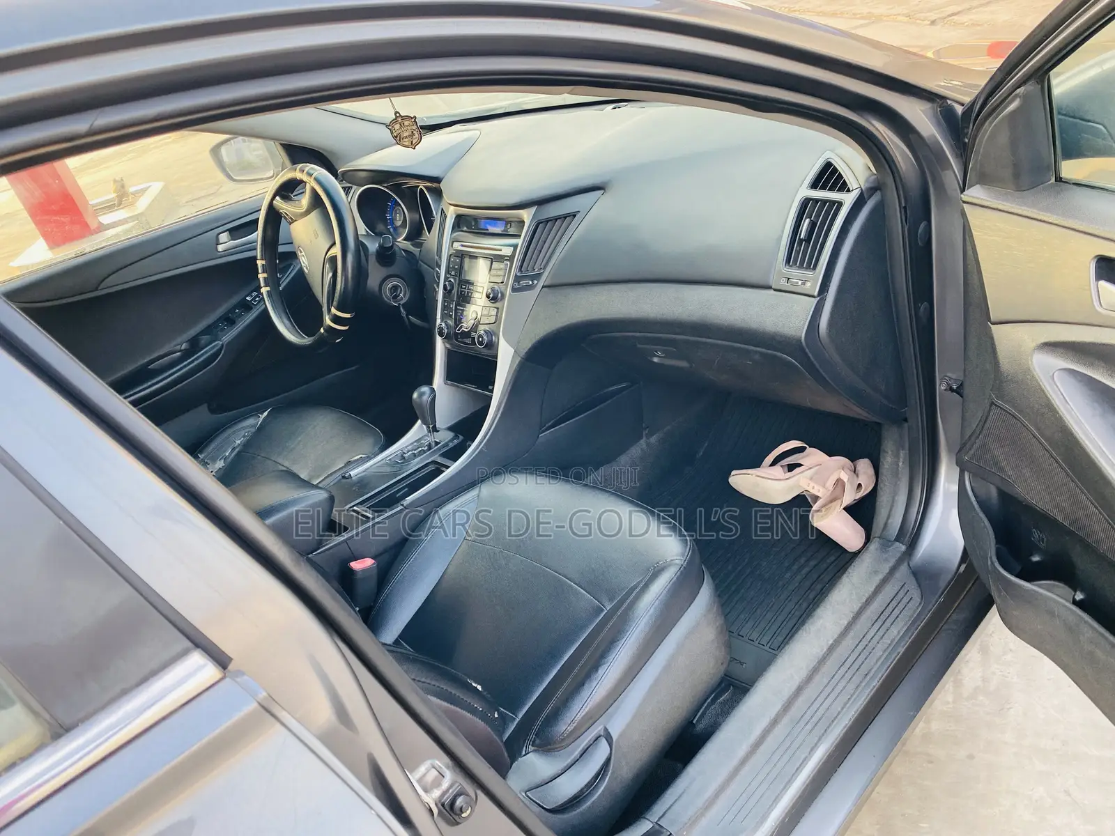 Hyundai Sonata GLS Sedan FWD (2.4L 4cyl 6A) 2013 Gray