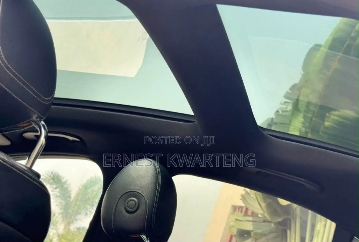 Mercedes-Benz C300 2016 White