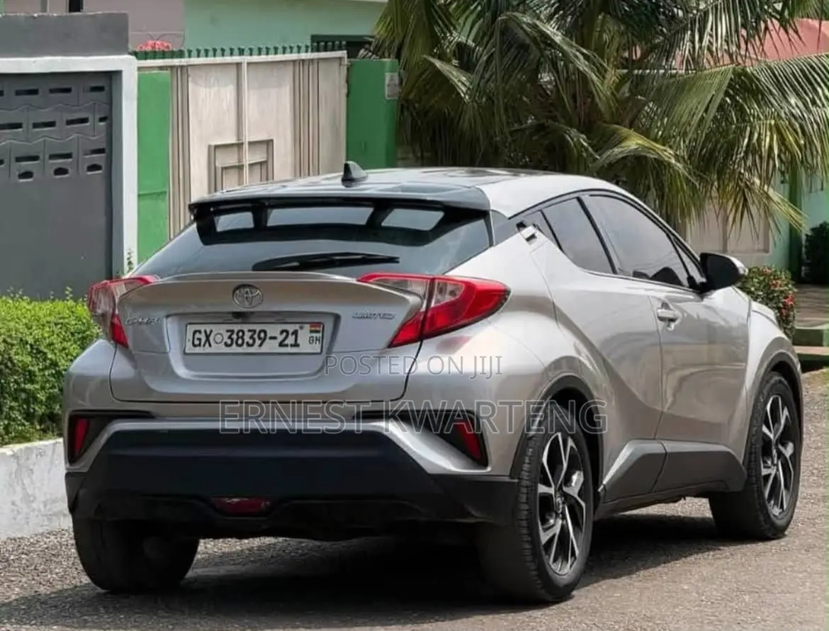 Toyota C-HR 2019 Gray