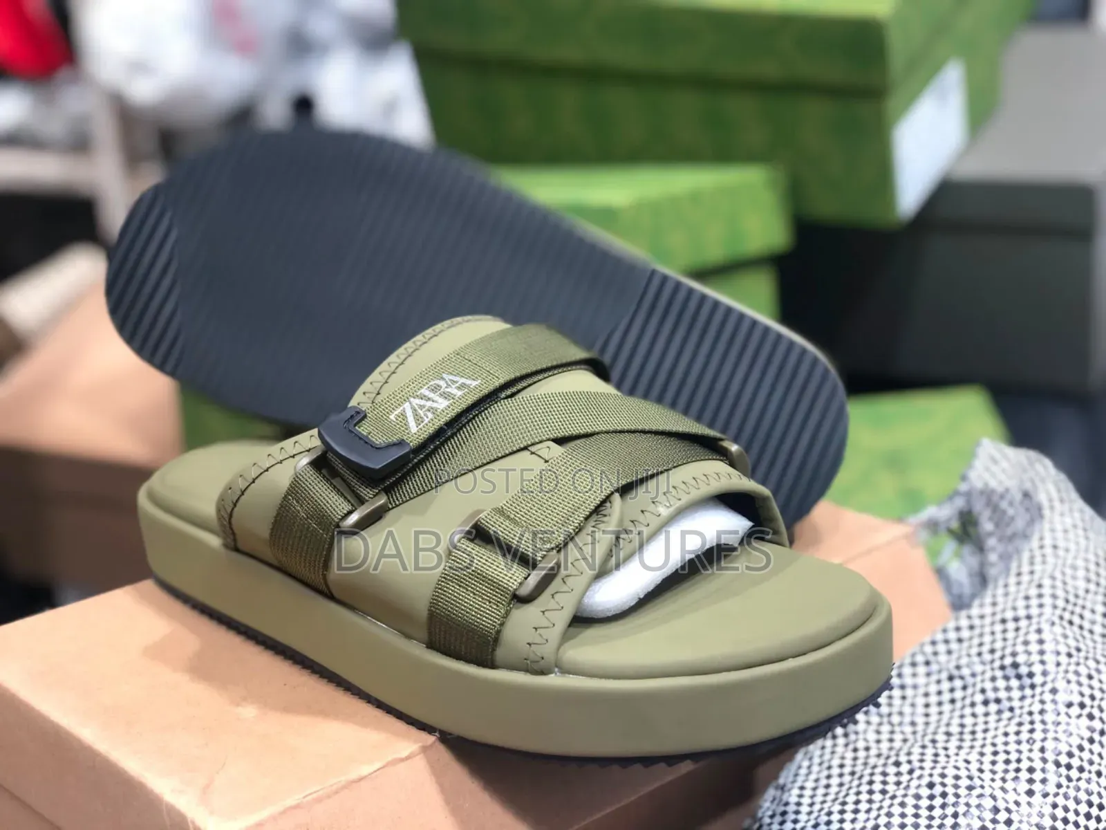 Zara Men Slide 40-45