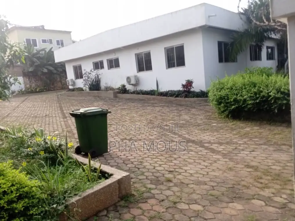 5bdrm House in Tantra Hills for rent