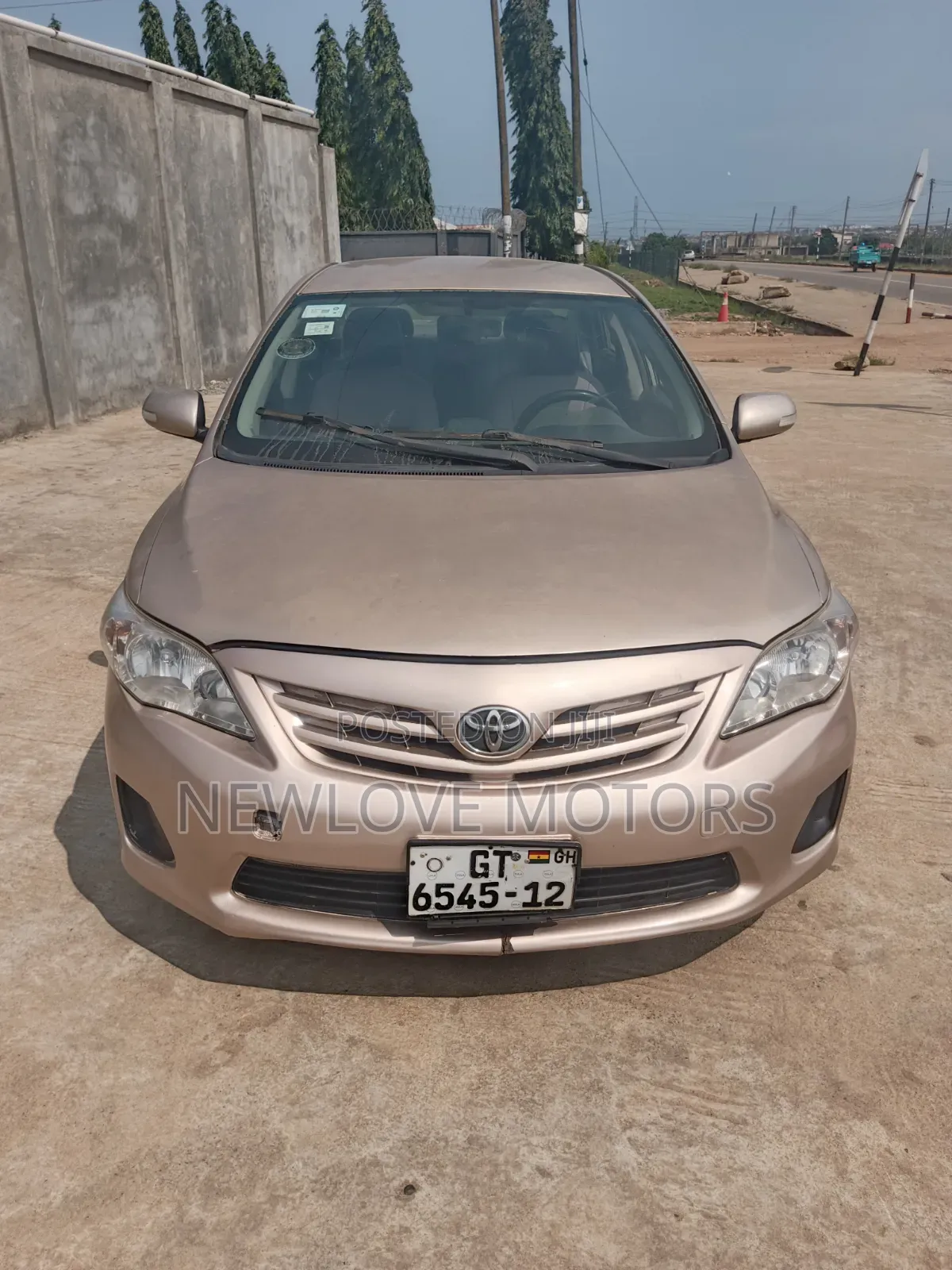 Toyota Corolla 2012 Brown