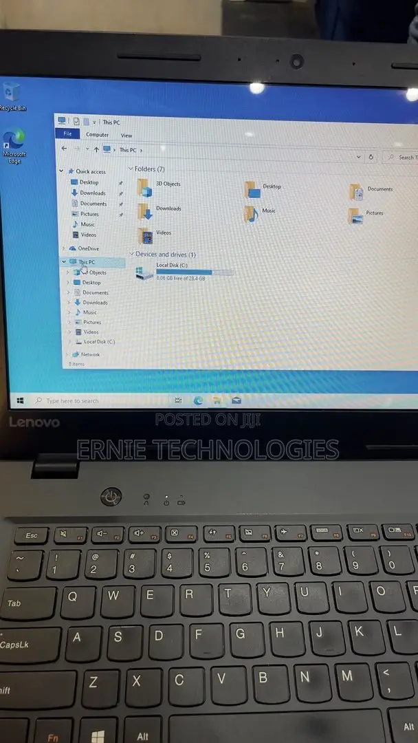 Laptop Lenovo IdeaPad 100 2GB Intel SSD 32GB