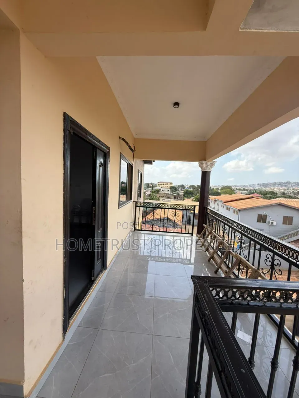 2bdrm Apartment in Ablekuma Curve, Pentecost for rent