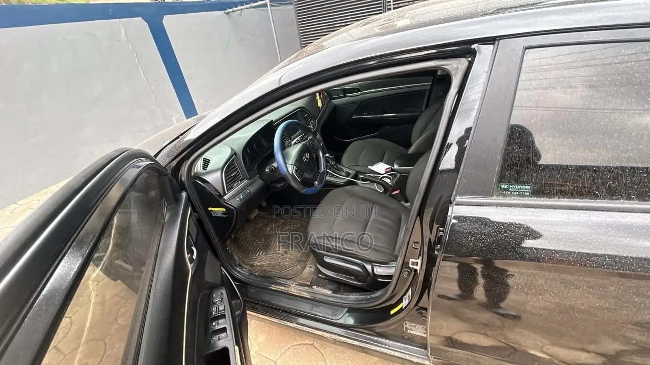 Hyundai Elantra Limited 2018 Black