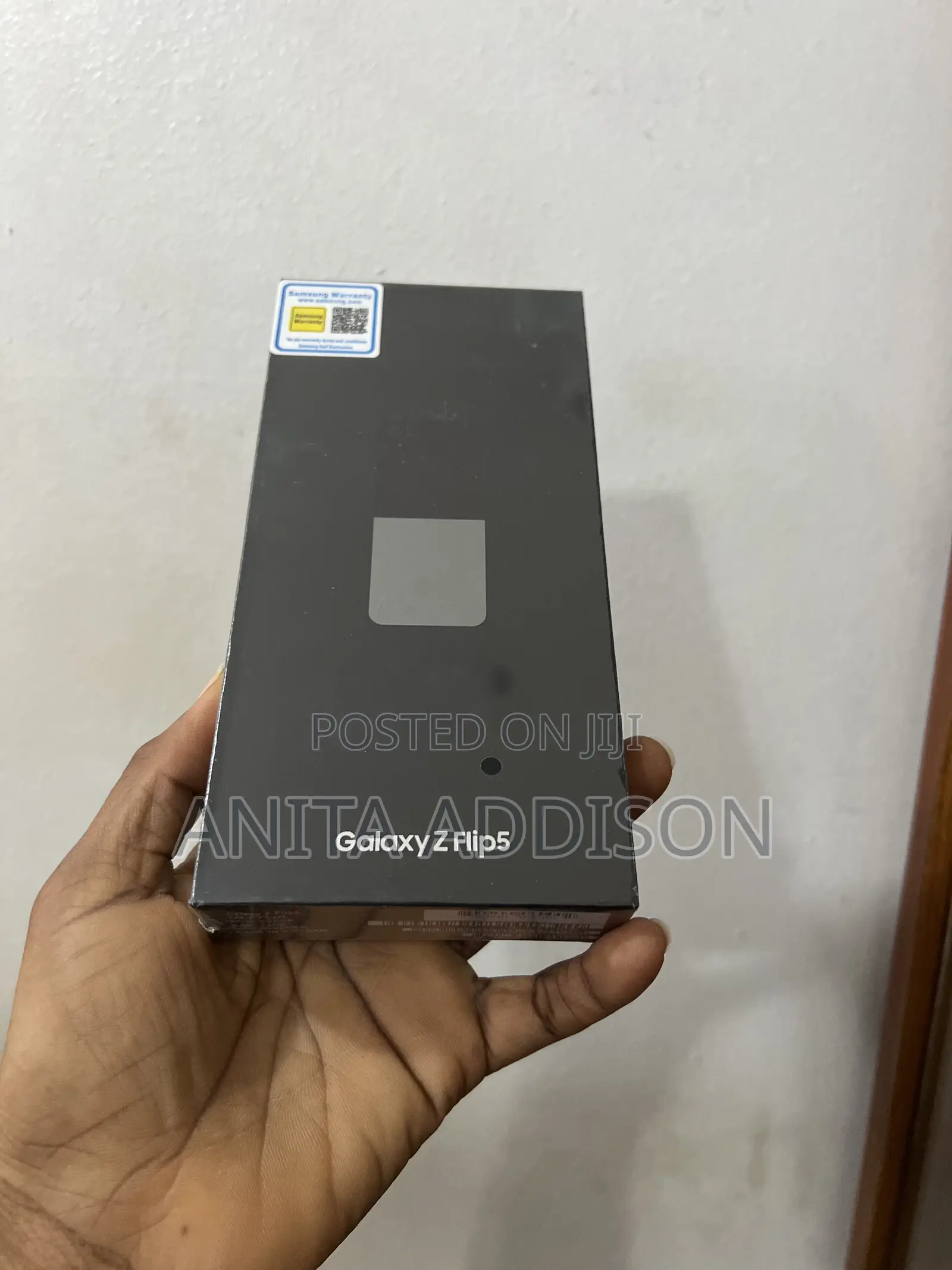 New Samsung Galaxy Z Flip5 256 GB Graphite