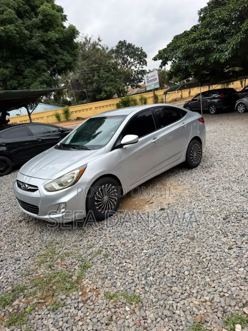 Hyundai Accent 2013 Silver