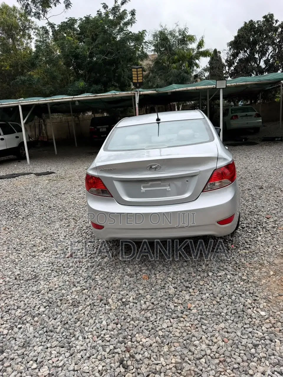 Hyundai Accent 2013 Silver