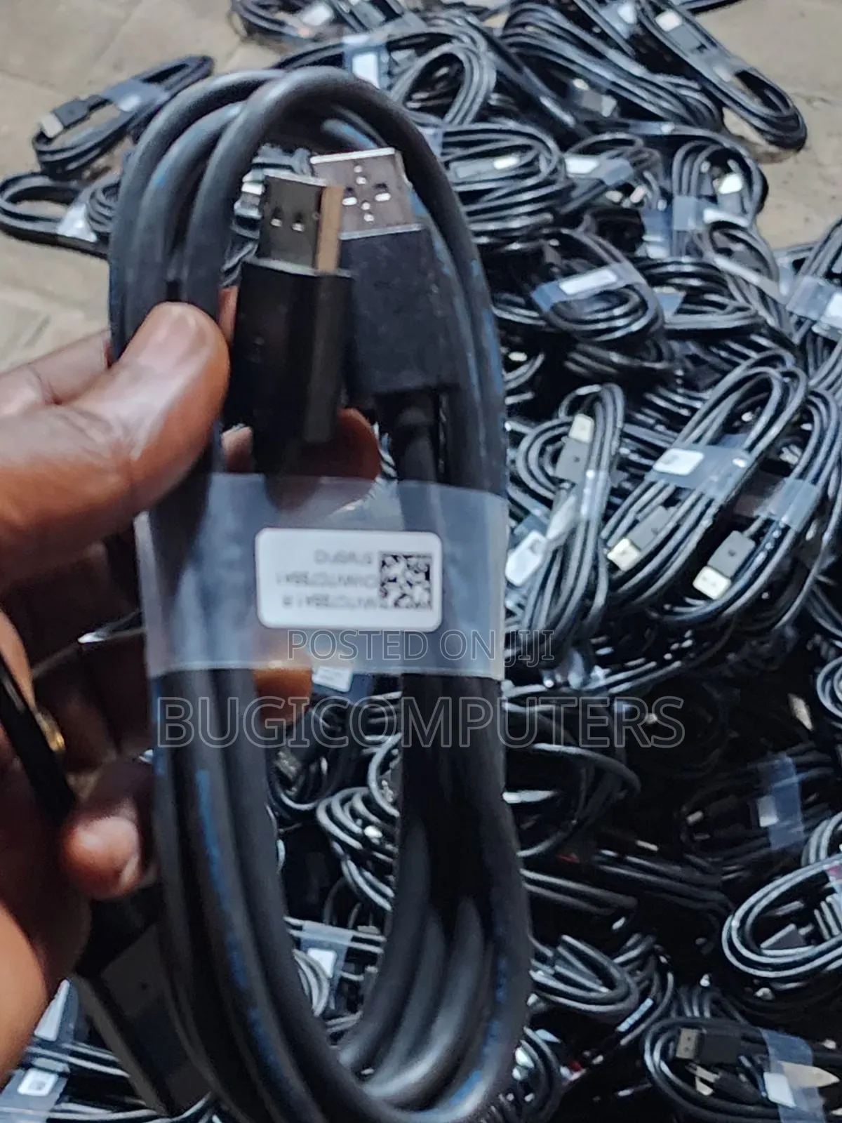 High-Quality DisplayPort to DisplayPort Cable