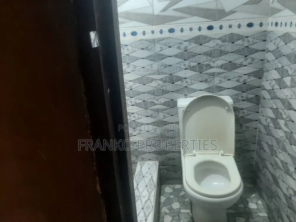 1bdrm Apartment in Franko Properties, Lake Side Estate for rent