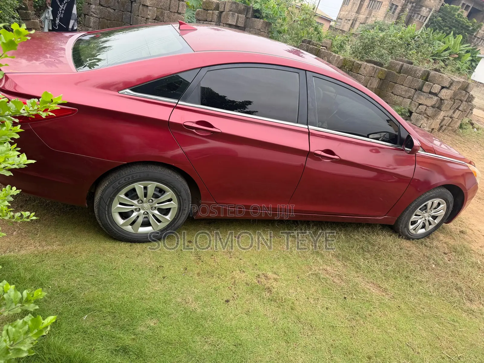 Hyundai Sonata SE Sedan FWD (2.4L 4cyl 6A) 2013 Yellow