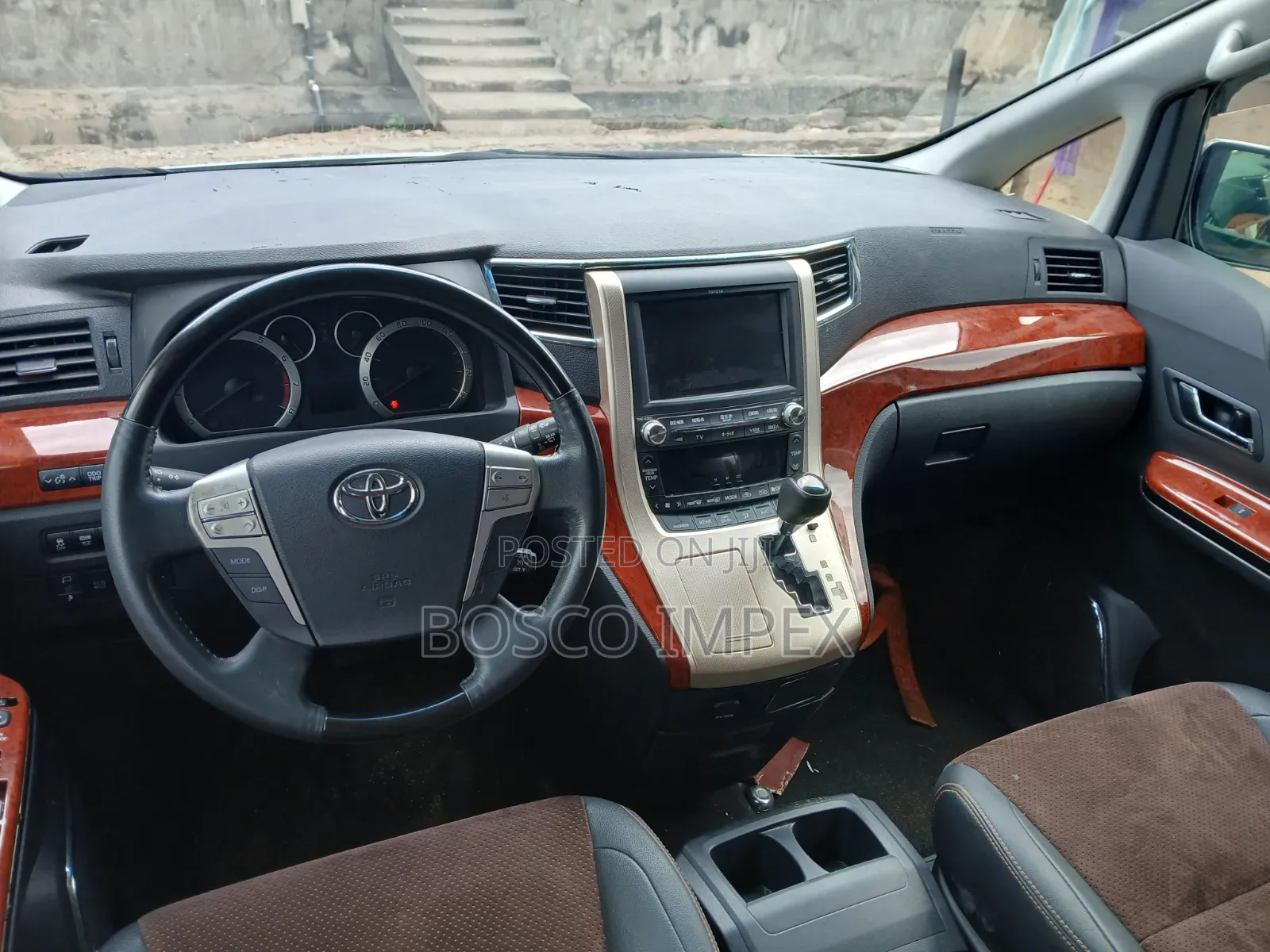 Toyota Alphard 2014 White