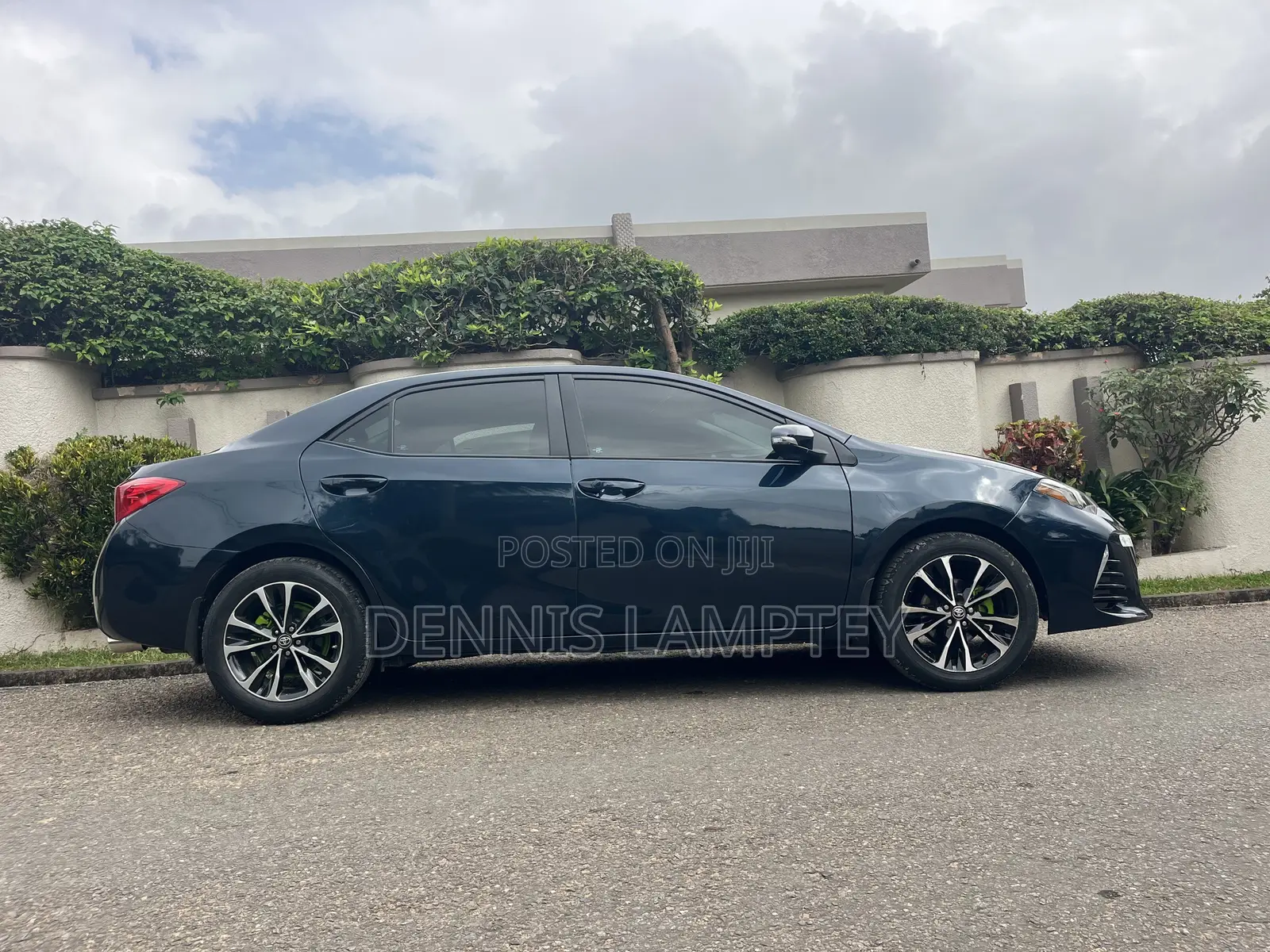 Toyota Corolla 2018 Black