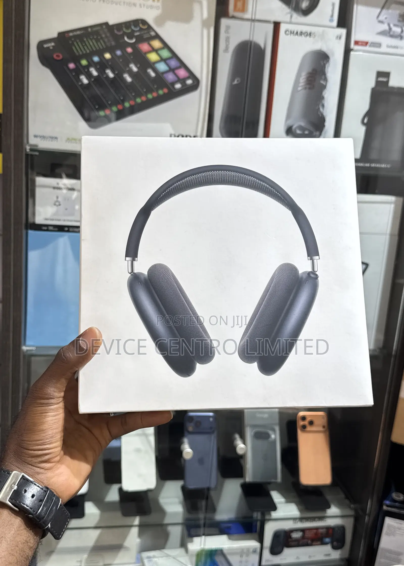 Apple AirPods Max 2