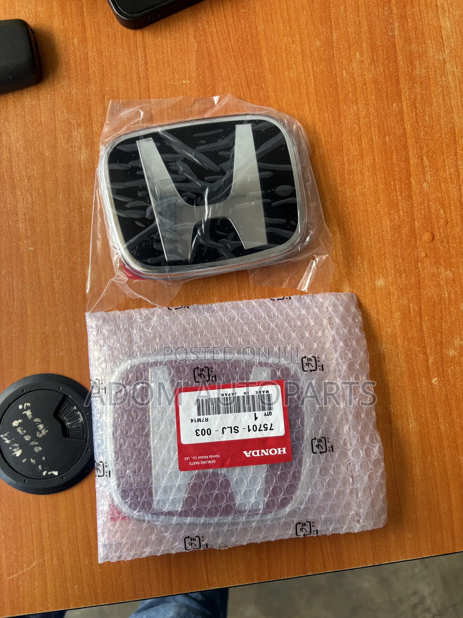 Honda Accord Glass Crown Logo Emblem 2018 2019 2020 2021 2022