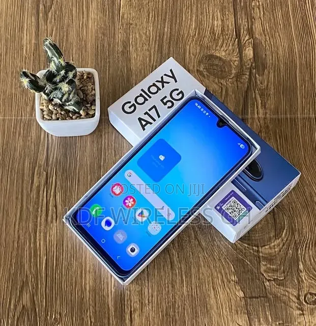 New Samsung Galaxy A17 5G 256 GB Blue