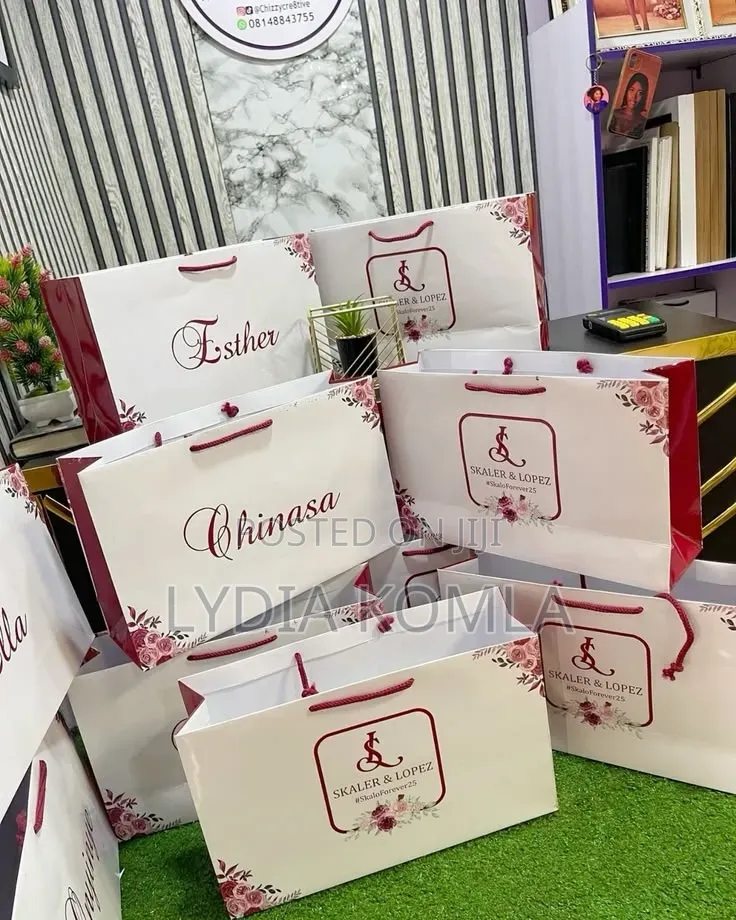 Customized Paper Bag With Branding