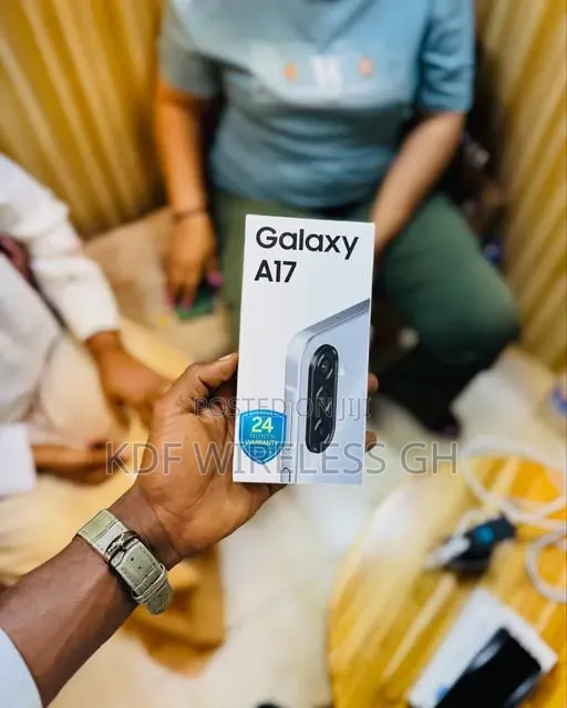 New Samsung Galaxy A17 5G 256 GB Silver