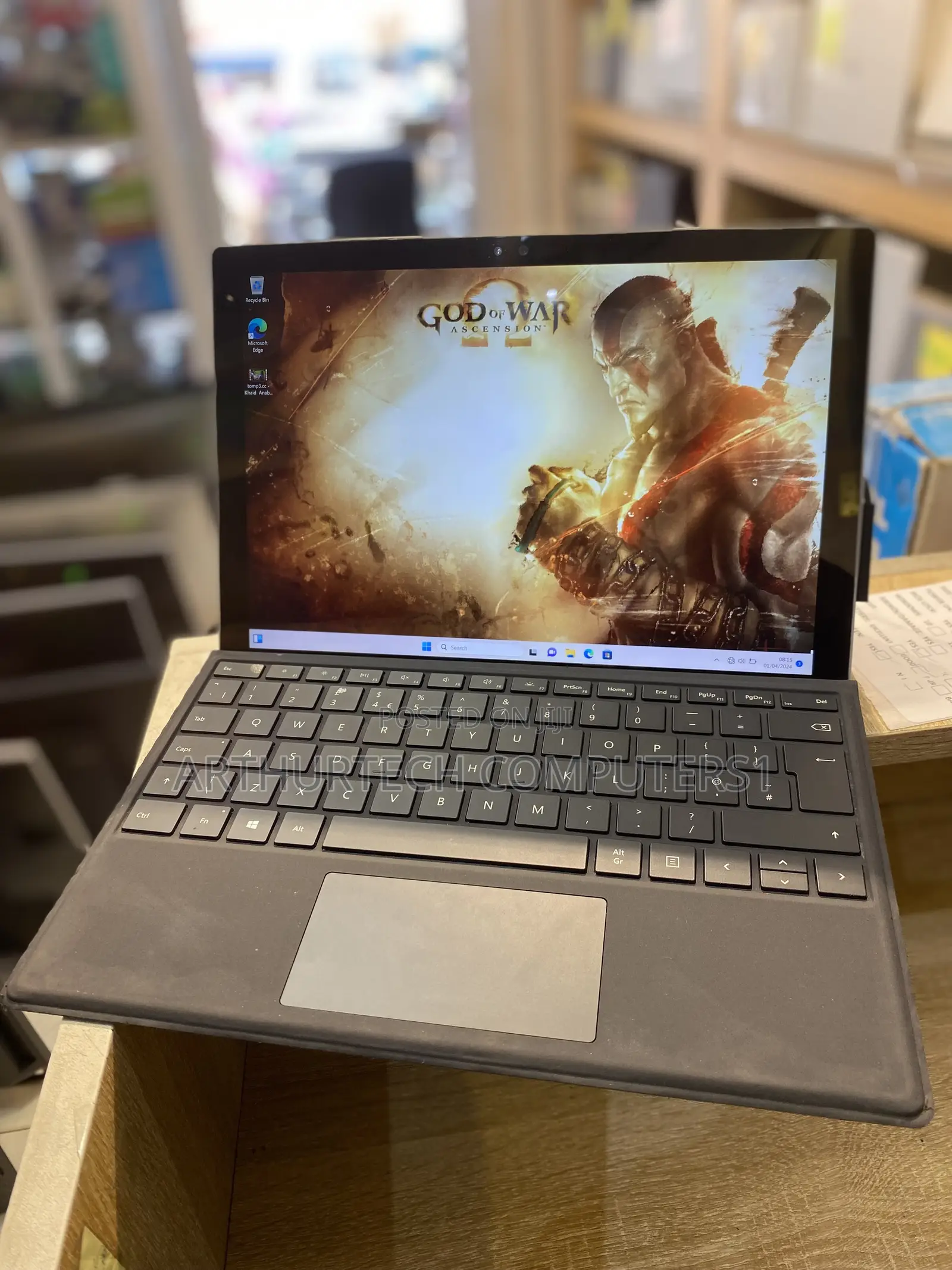 Laptop Microsoft 16GB Intel Core i7 SSD 512GB