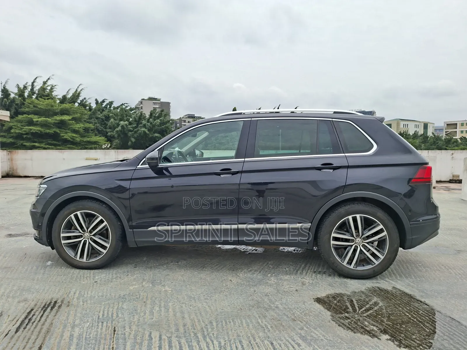 Volkswagen Tiguan 2020 Black