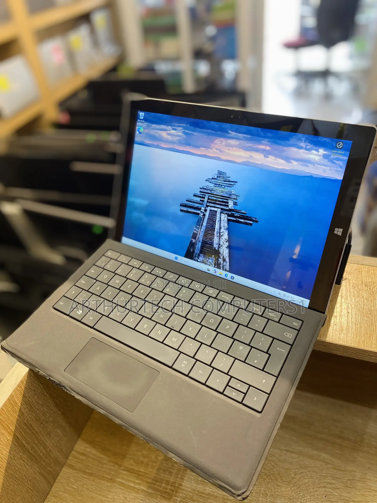 Laptop Microsoft Surface Pro 3 4GB Intel Core i3 SSD 60GB