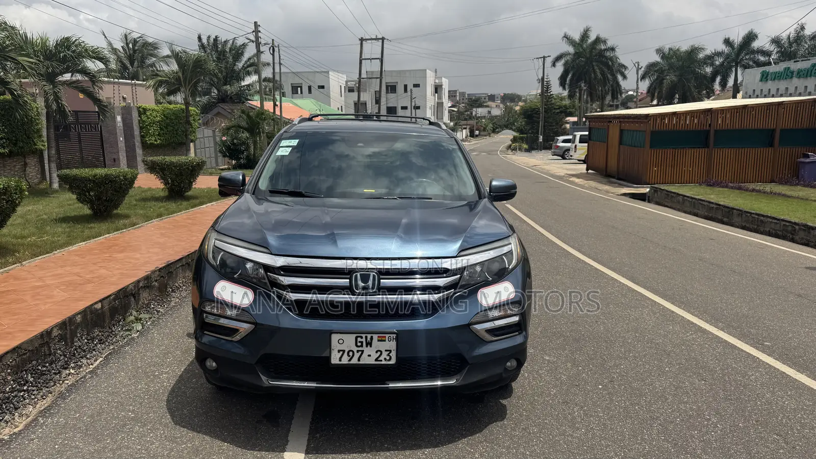 Honda Pilot Touring 4dr SUV 4WD (3.5L 6cyl 9A) 2017 Blue