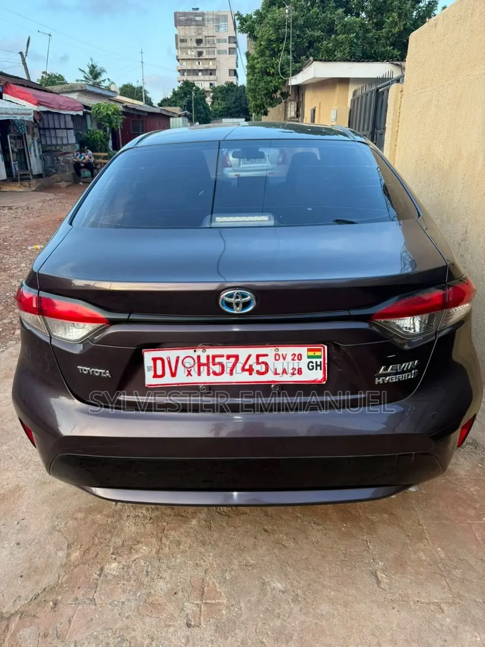 Toyota Corolla LE Eco (1.8L 4cyl 2A) 2019 Brown