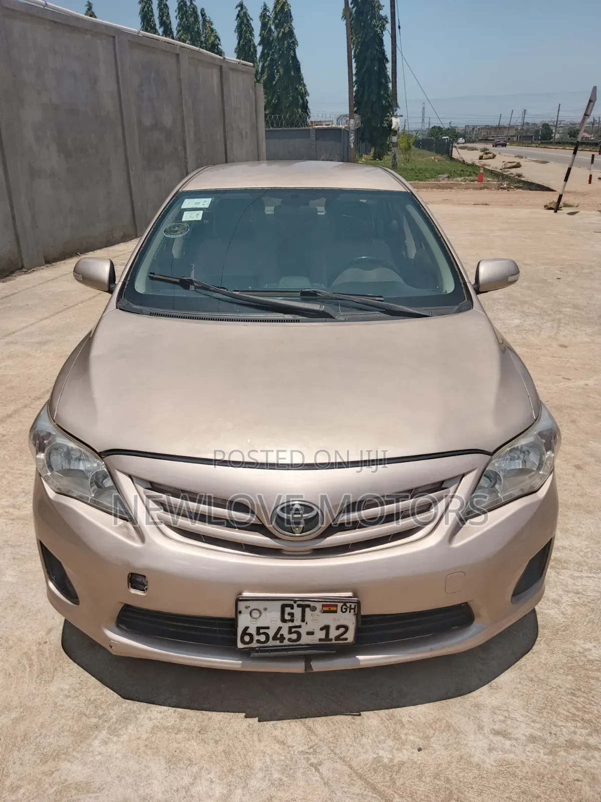 Toyota Corolla 2012 Brown