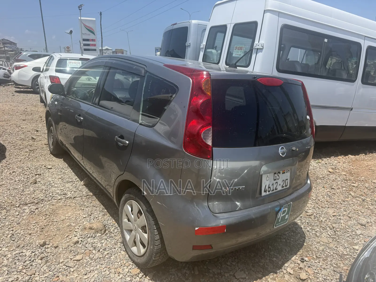 Nissan Note 1.6 Petrol 2013 Gray