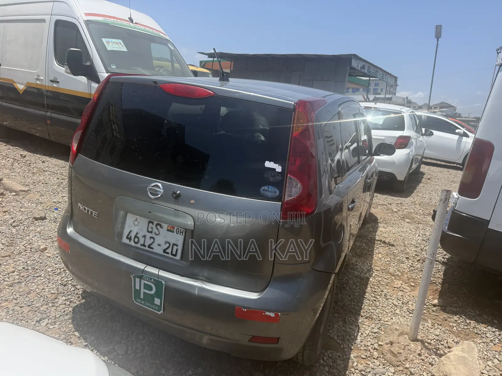 Nissan Note 1.6 Petrol 2013 Gray