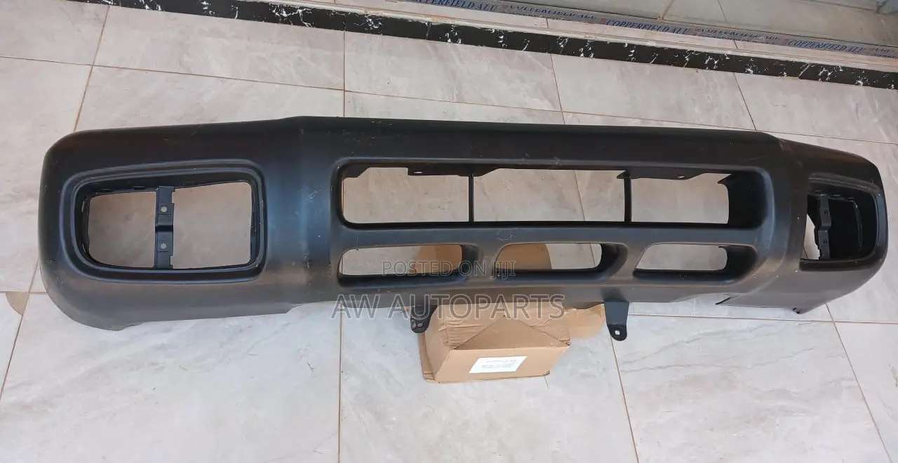 Nissan Pathfinder 1999-2004 Front Bumper