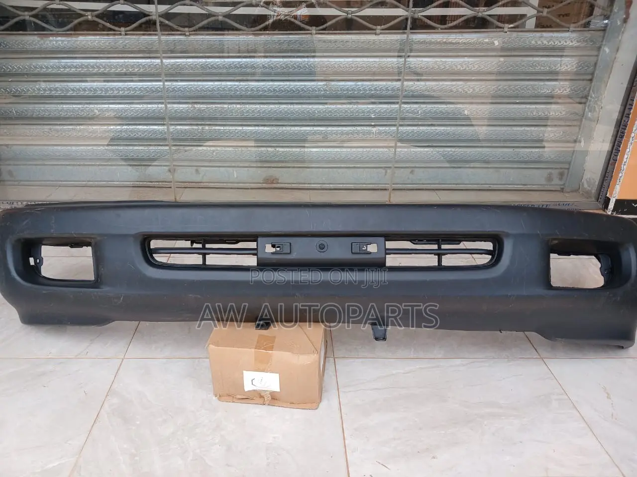Toyota Land Cruiser 100  1998-2002 Front Bumper