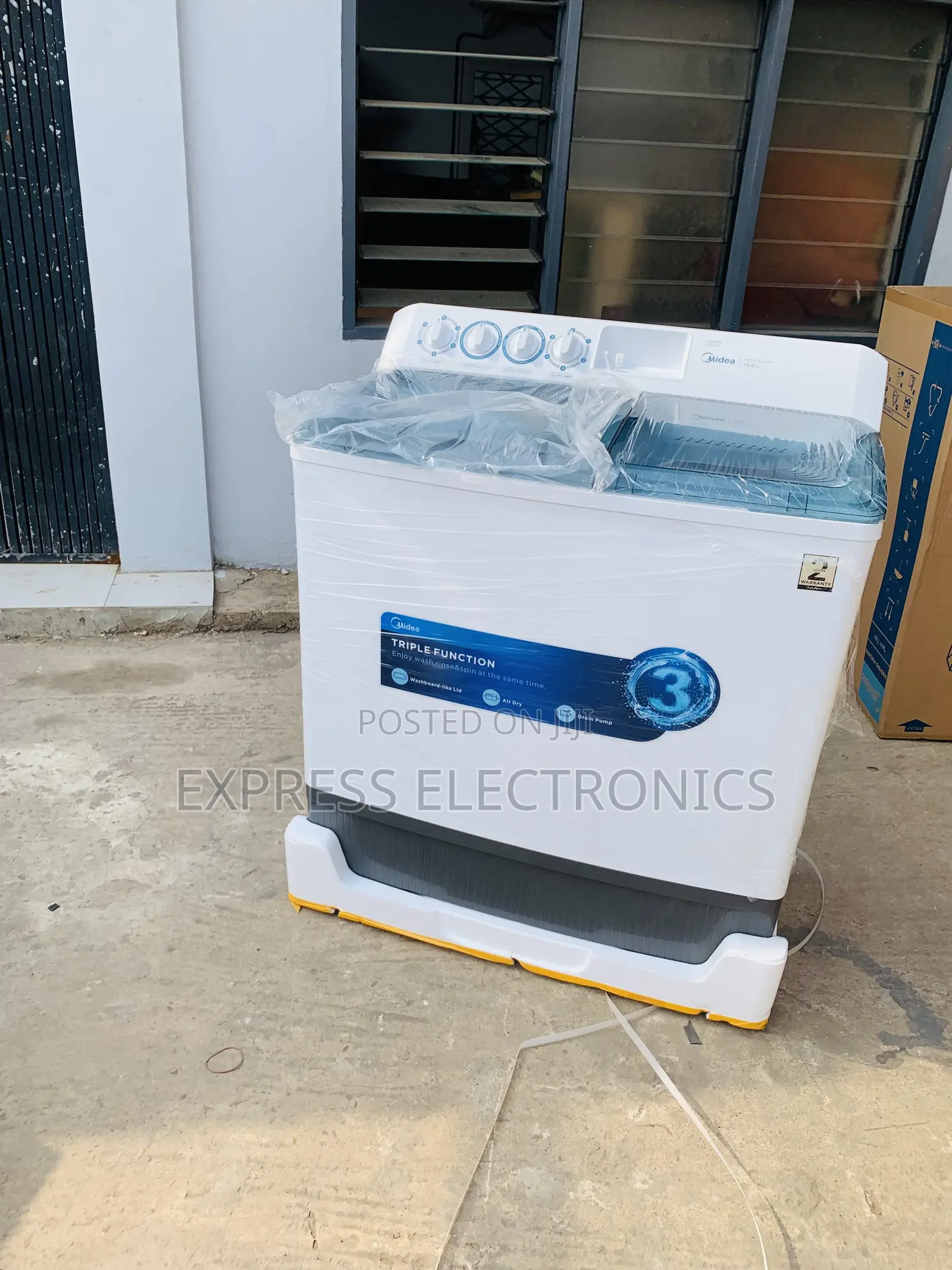 Ultra High Midea 18 KG Twin Tub Semi Automatic Washing  (MT100W180/WGH