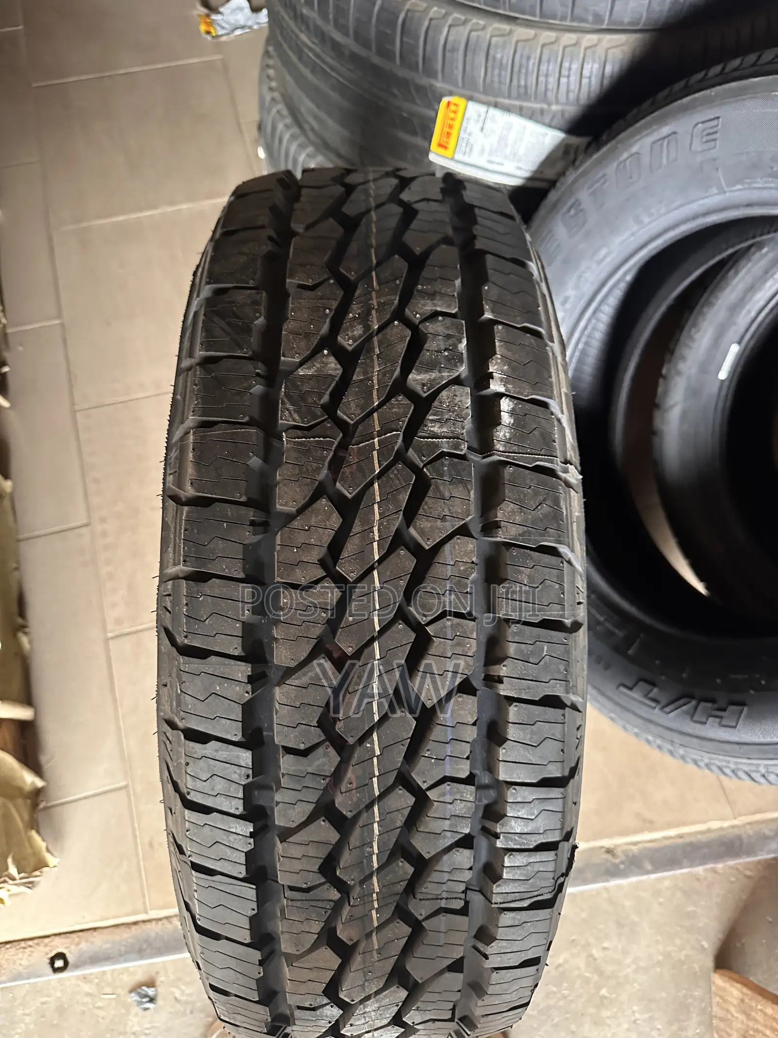 Bridgestone Tyres: 265/65/17 Dueler At