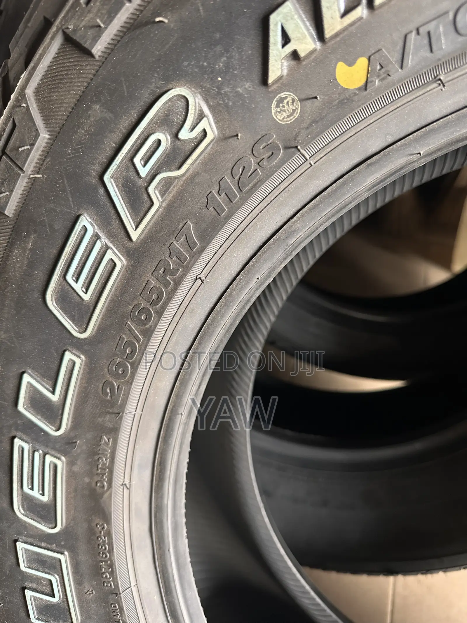 Bridgestone Tyres: 265/65/17 Dueler At